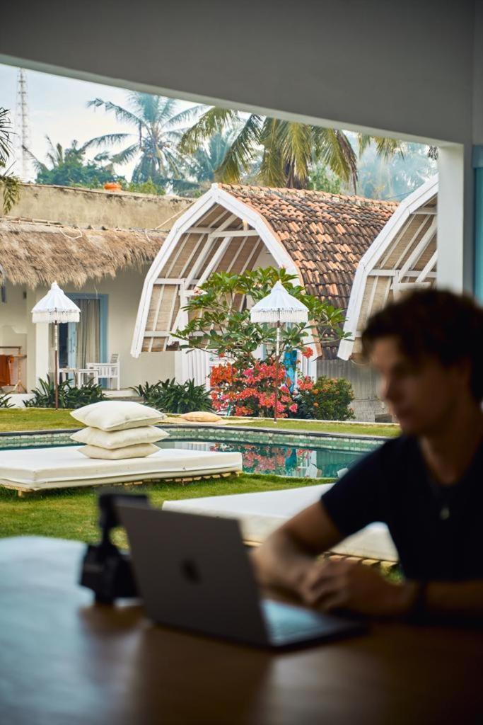 Dream Cowork Hotel Kuta  Dış mekan fotoğraf